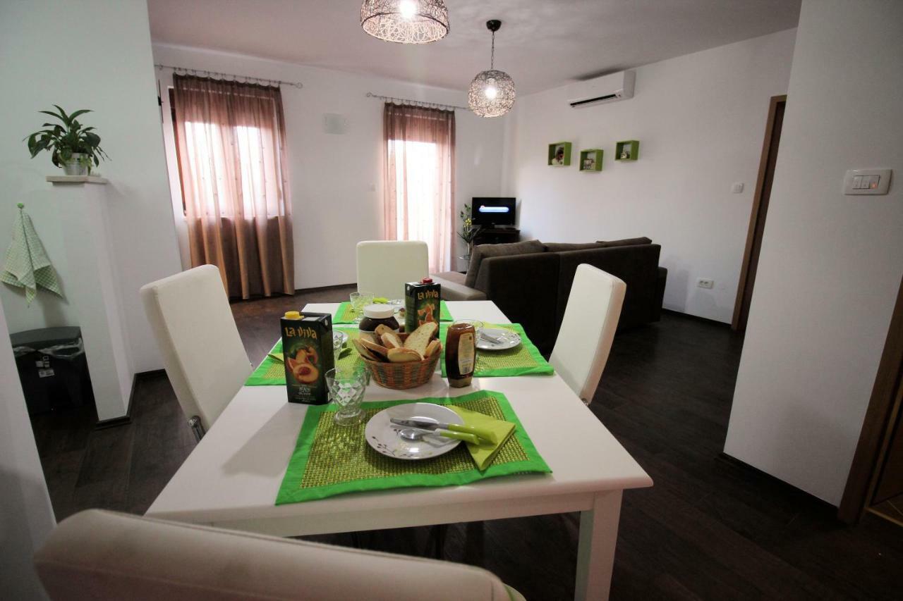 Apartmani Irena 노비비노돌스키 외부 사진